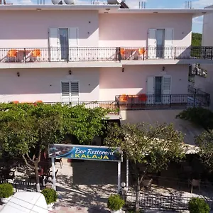 Hotel Kalaja, Boks